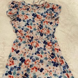 Womens knee length dress